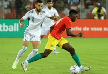 Nabil Bentaleb lors du match Algérie - Guinée