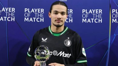 Anis Hadj-Moussa, élu meilleur joueur du match Manchester City-Feyenoord