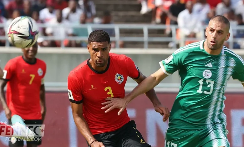 Slimani face au Mozambique