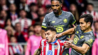 Aissa Mandi avec Lille contre l'Atlético de Madrid