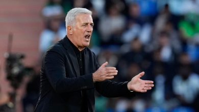 Vladimir Petkovic furieux contre l'arbitre du match Algérie - Nigeria